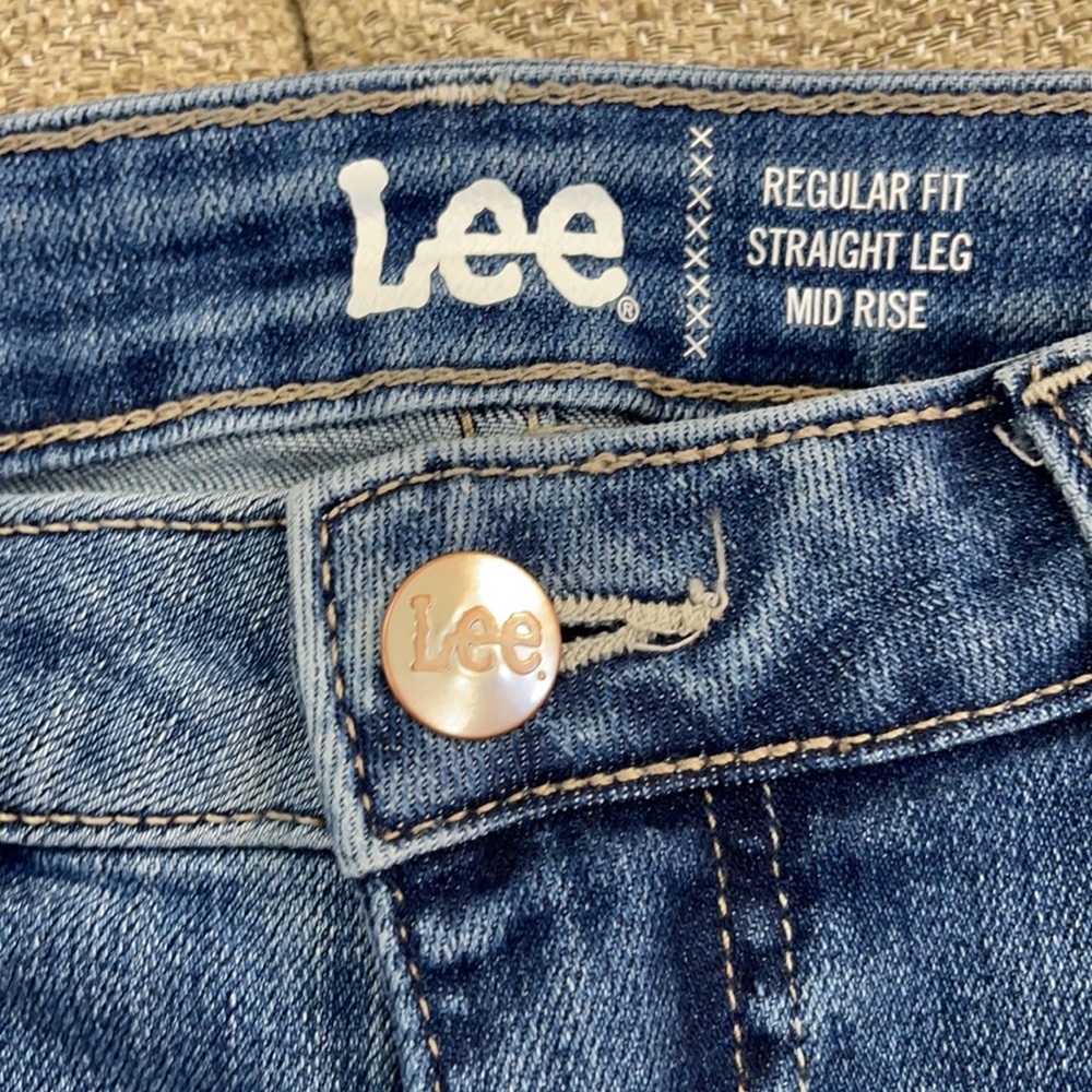 💕Lee Jeans Mid Rise💕Straight Leg💕 - Picture 8 of 11